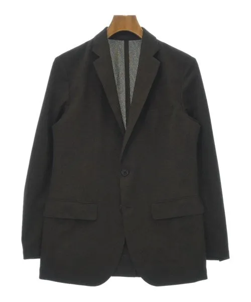 une journée dans la vie - Costumes d'affaires UNITED ARROWS
