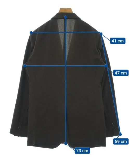 une journée dans la vie - Costumes d'affaires UNITED ARROWS