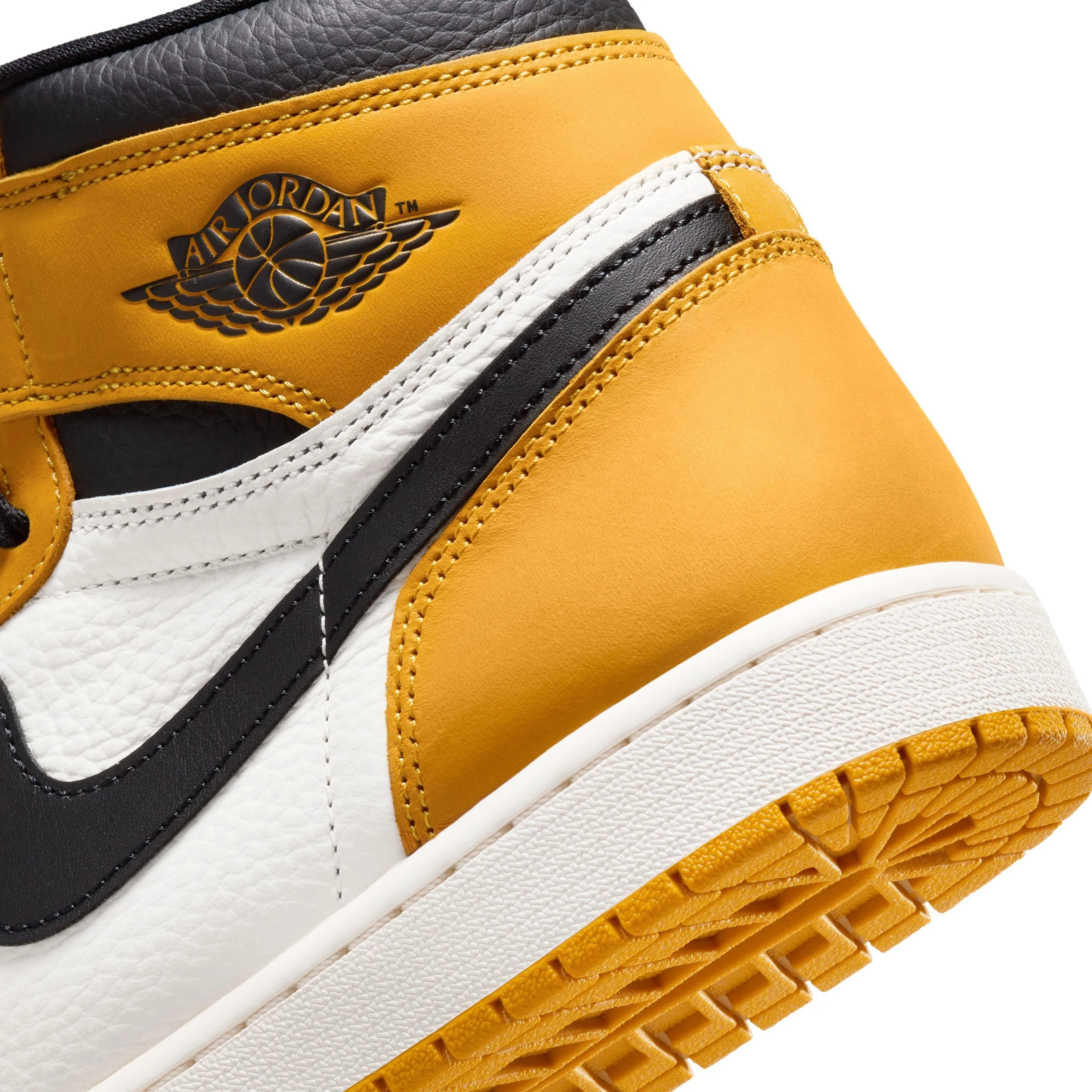 Air Jordan 1 Retro High OG 'Ocre Jaune'