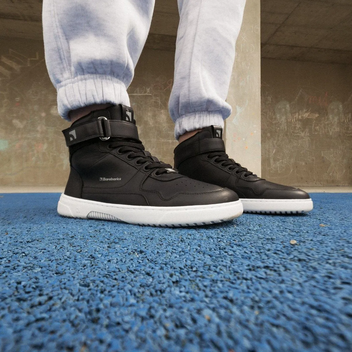 Baskets Pieds Nus Barebarics Zing - Montant - Noir & Blanc - Chaussures en Cuir_Be Lenka_Chaussures