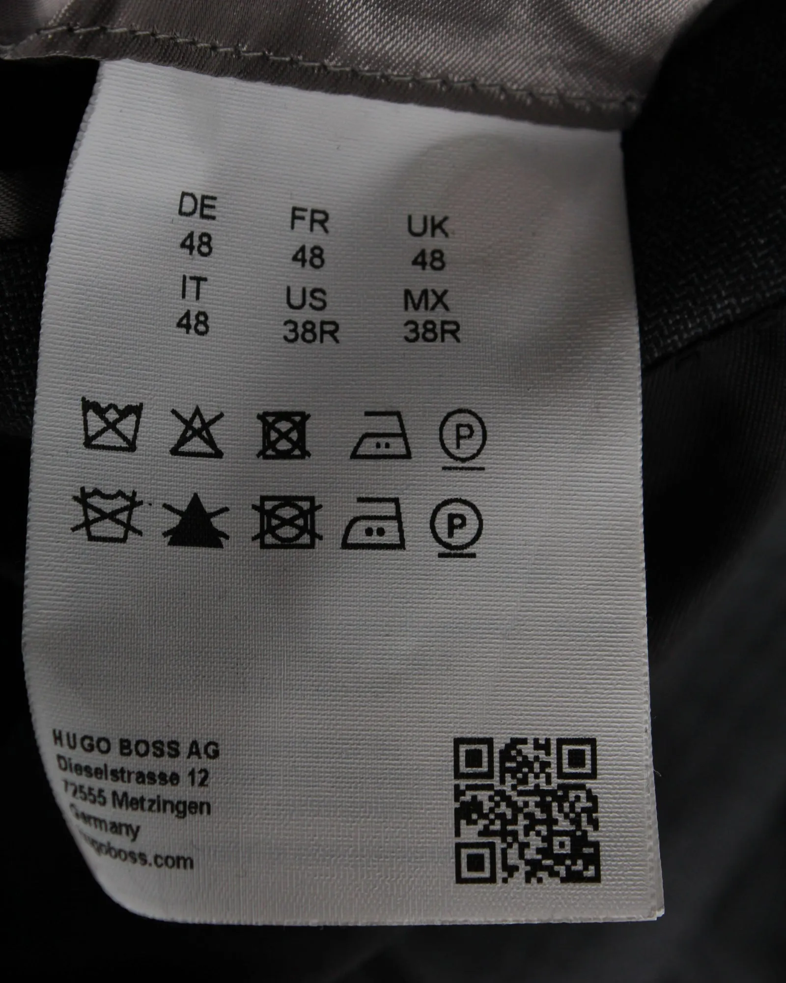 Costume sur mesure à carreaux Boss by Hugo Boss en laine grise, veste et pantalon