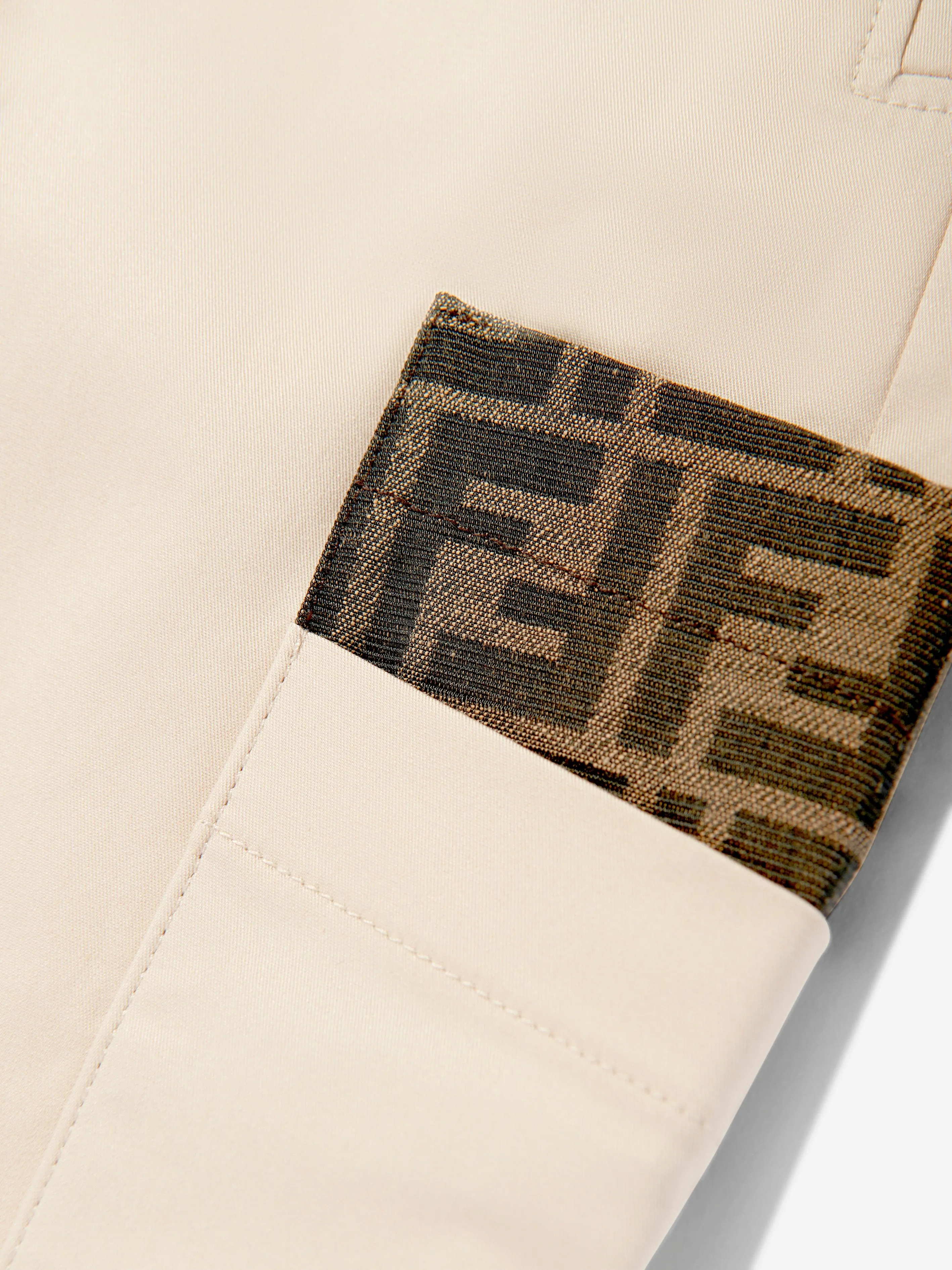 Pantalon en gabardine extensible pour garçon en beige