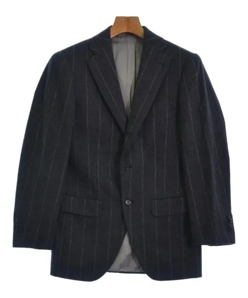 Brille par son élégance - Costumes d'affaires