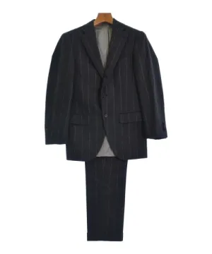 Brille par son élégance - Costumes d'affaires