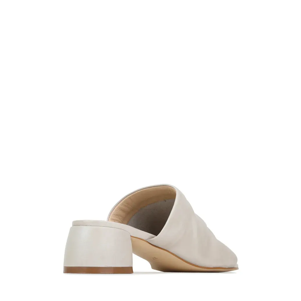 Chaussures en cuir galet Eos Fio_Eos