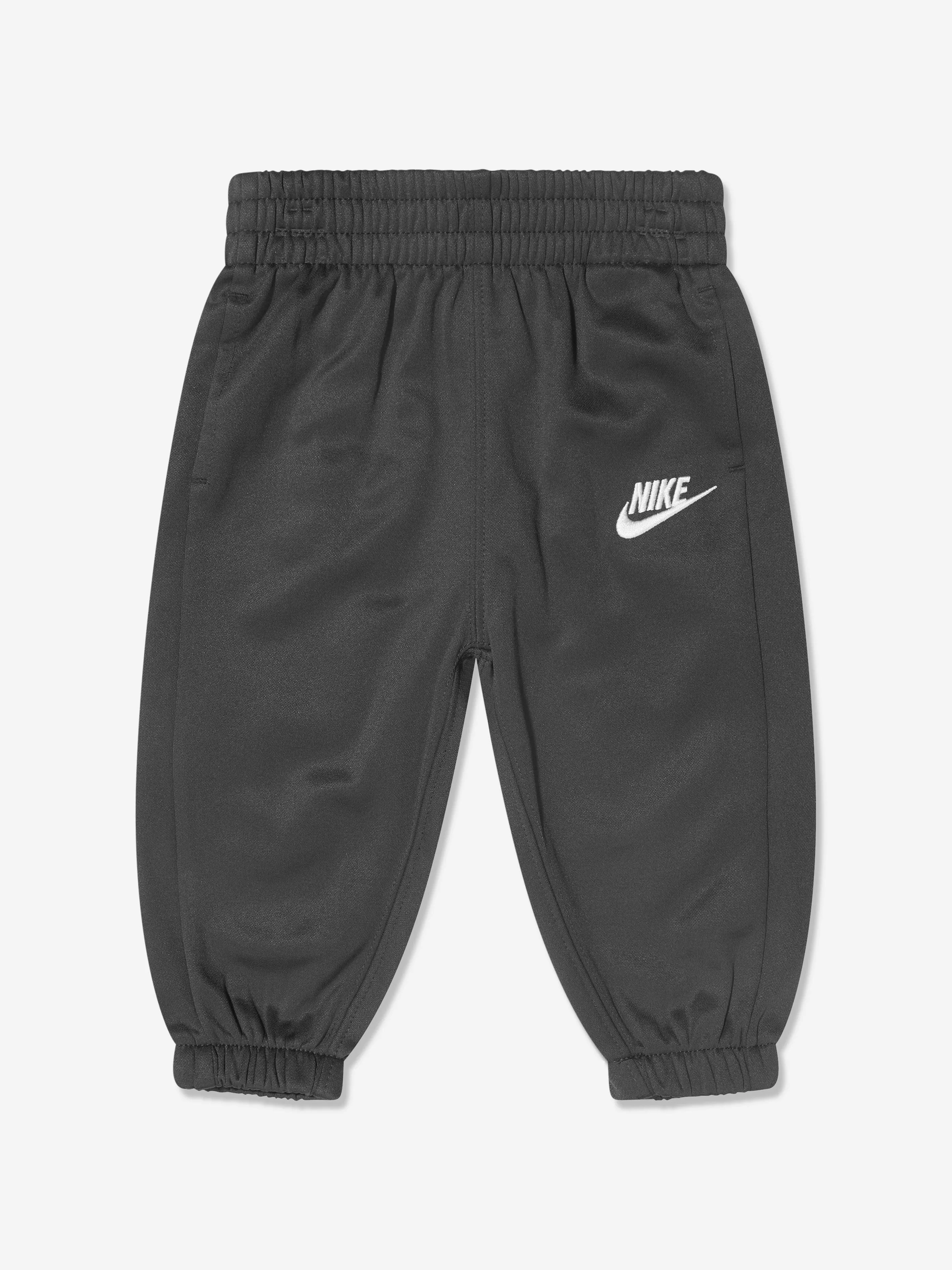 Nike Ensemble de survêtement essentiel Lifestyle pour garçons en gris