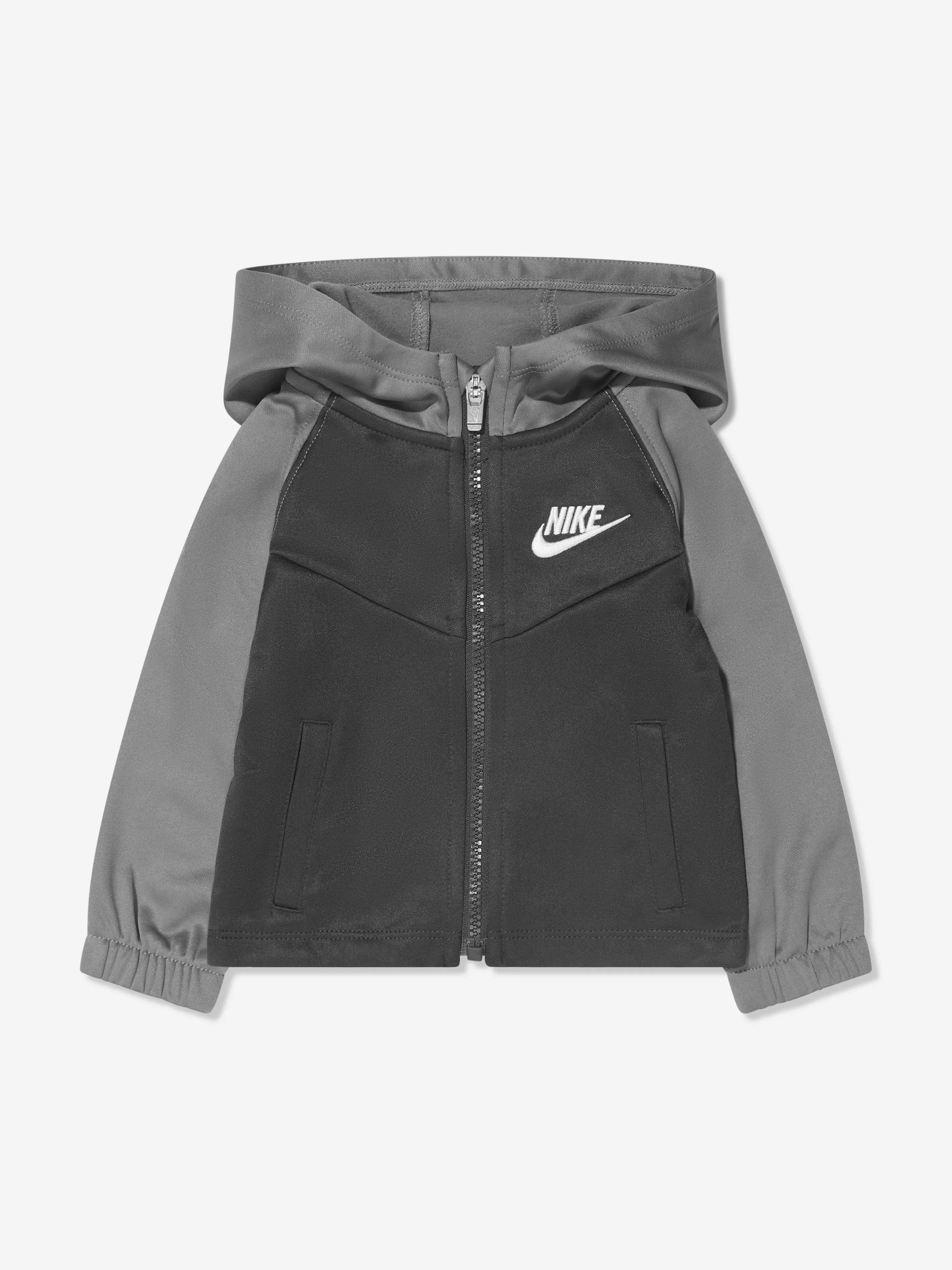 Nike Ensemble de survêtement essentiel Lifestyle pour garçons en gris