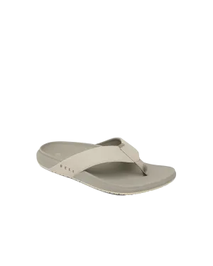 Les Tongues Raglan en Pierre