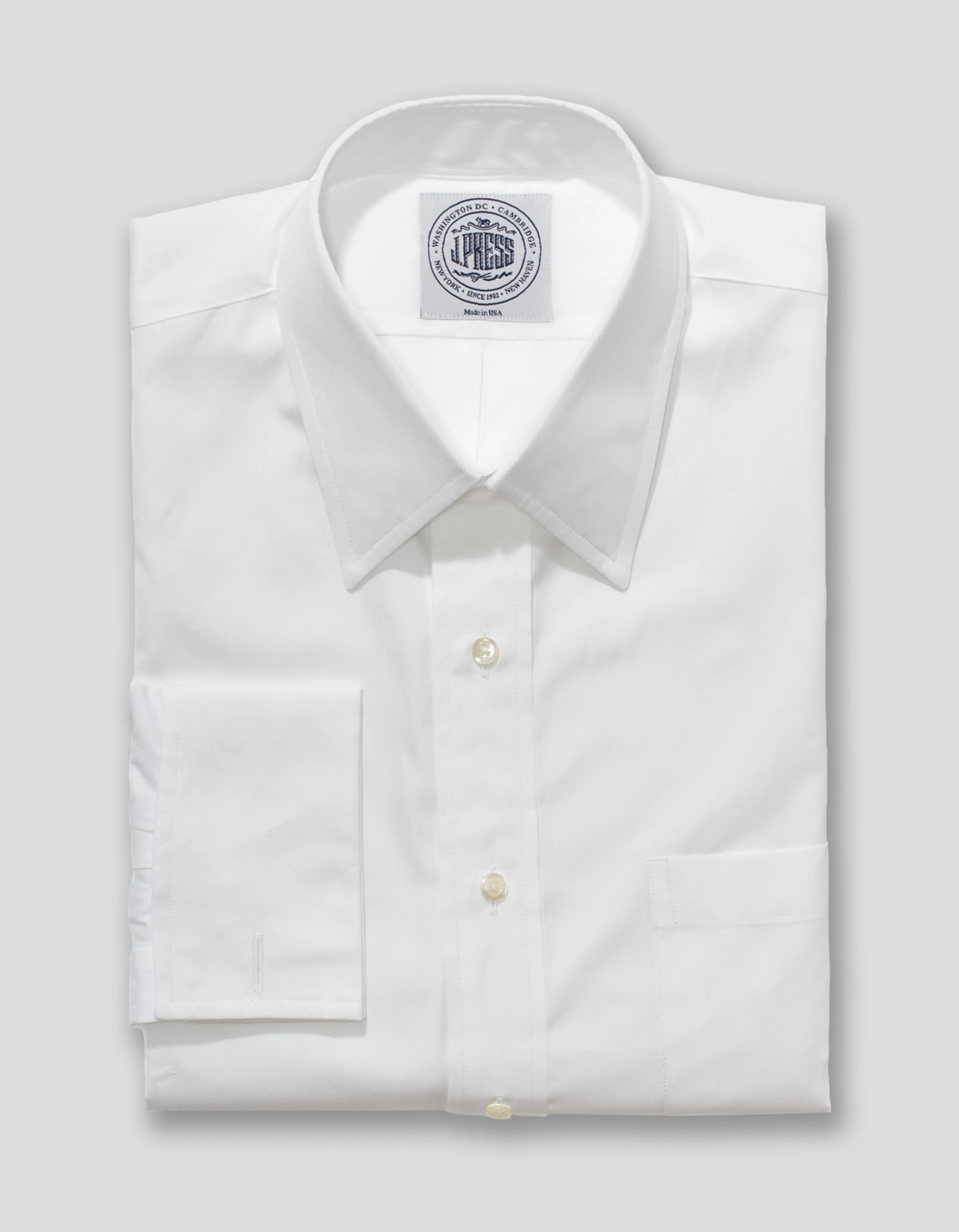 CHEMISE EN POPELINE BLANCHE À COL POINTE ET POIGNETS MOUSQUETAIRES